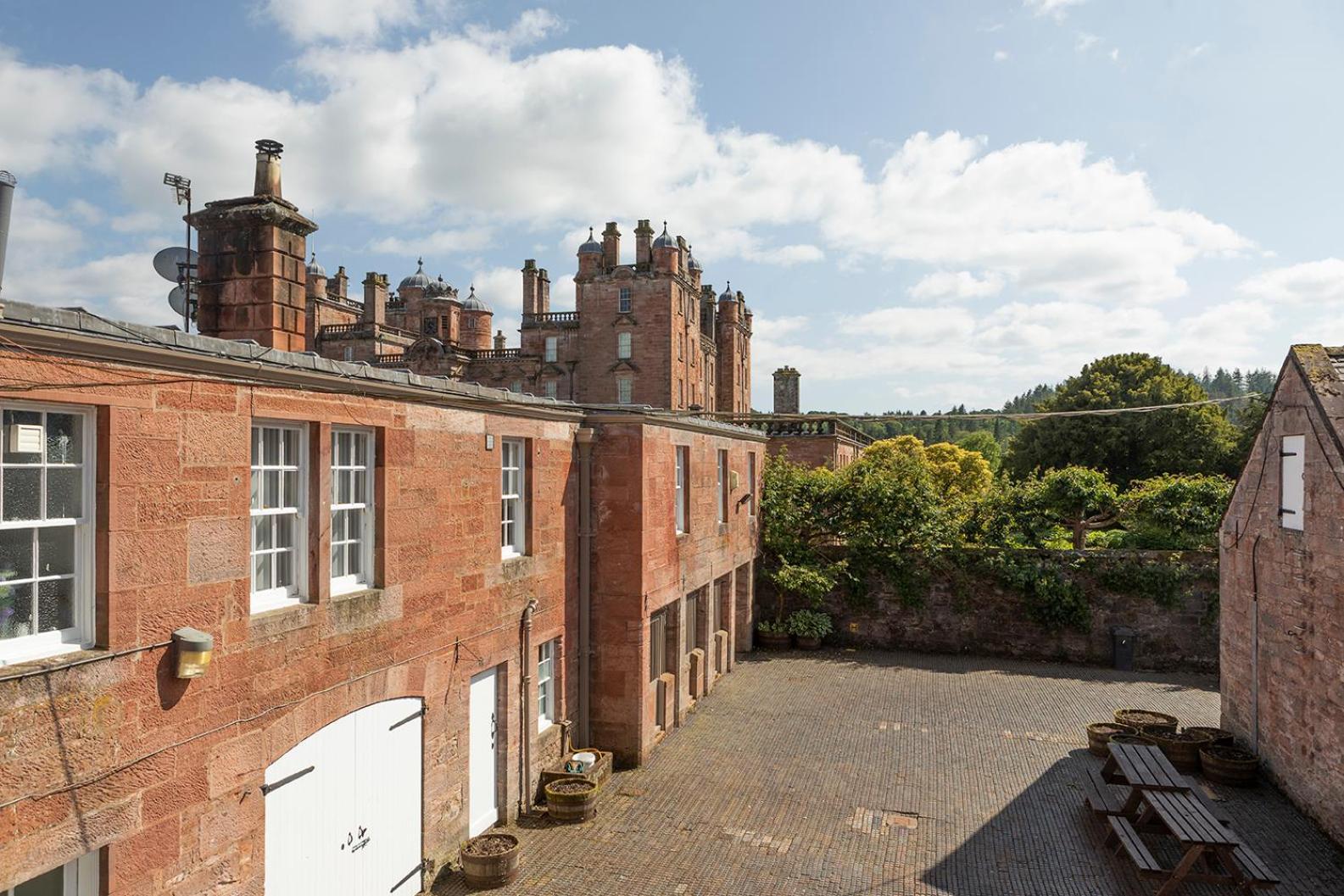 Stableyard Studio: Drumlanrig Castle 桑希尔 外观 照片